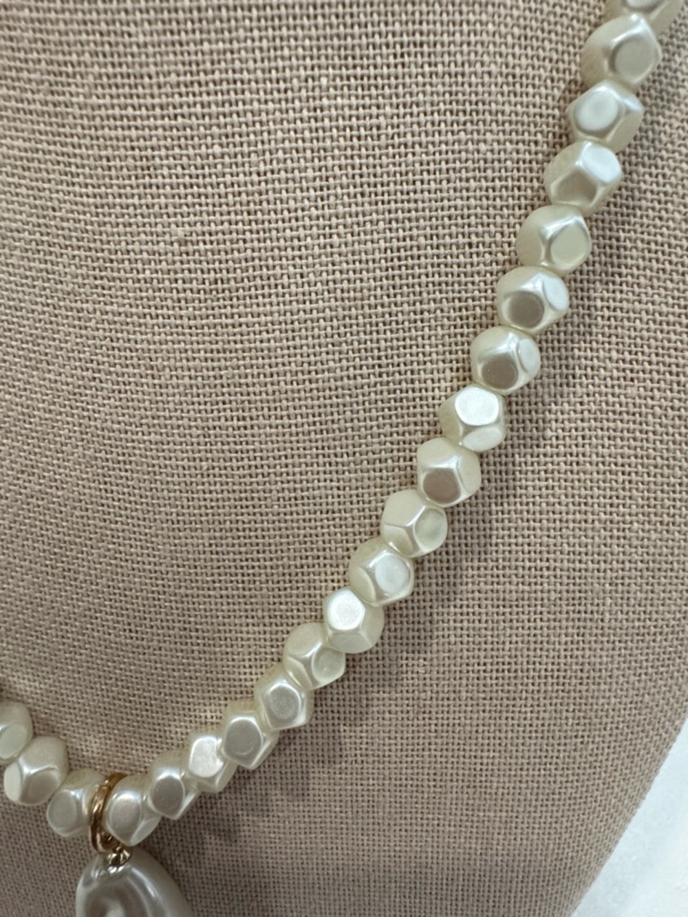 LOFT Cream Pearl Bead Necklace with Teardrop Pendant - Picture 4 of 6